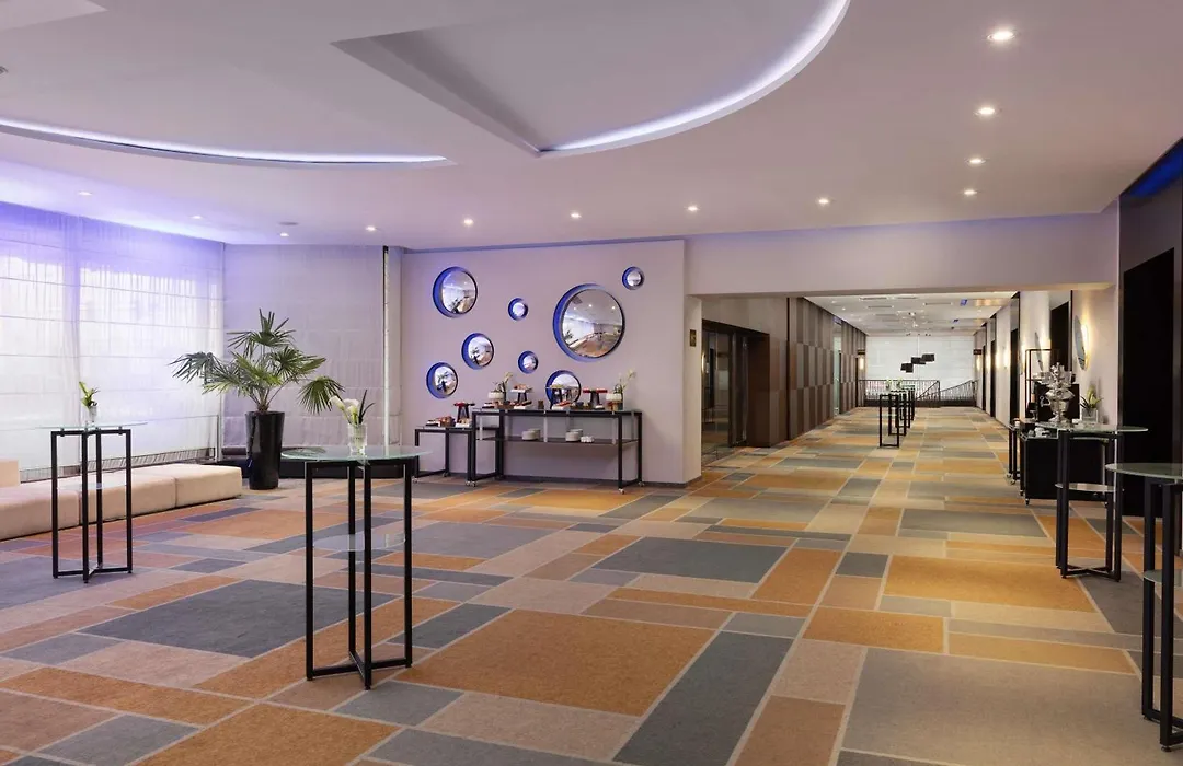 Sofitel Warsaw Victoria-1